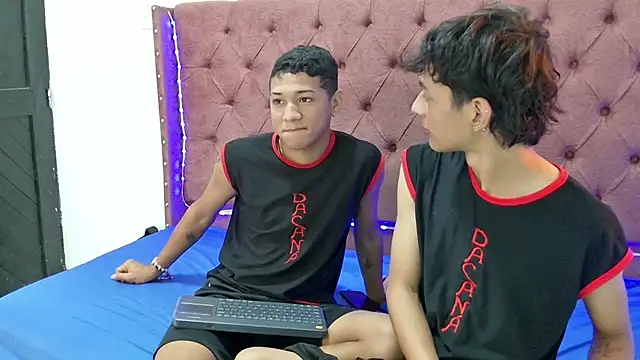 Snapshot of boys_yourparty chatting on 23, 1, 2025 boys yourparty online show from 23, 1, 2025