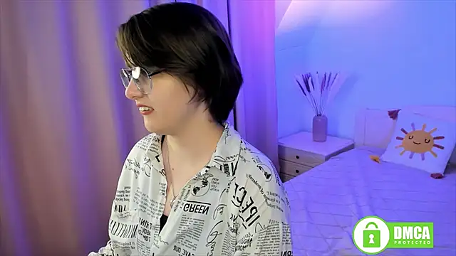 Snapshot of Funny_bunnyy chatting on 12, 1, 2025 Funny bunnyy online show from 12, 1, 2025