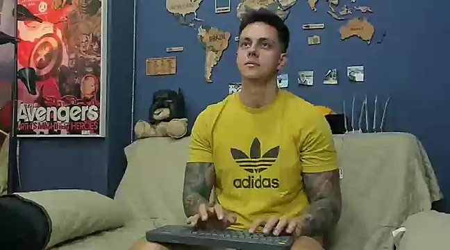 Snapshot of JeanBroc chatting on 2, 2, 2025 JeanBroc online show from 2, 2, 2025