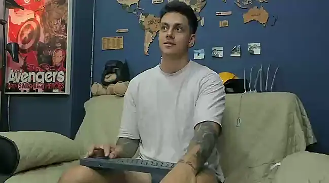 Snapshot of JeanBroc chatting on 3, 2, 2025 JeanBroc online show from 3, 2, 2025