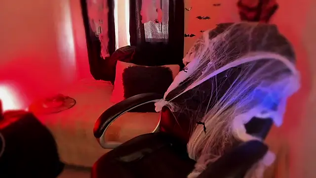 isabelithaa online show from 15, 10, 2025