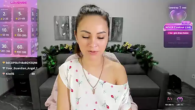 Snapshot of Mary_Santos chatting on 31, 12, 2024 Mary Santos online show from 31, 12, 2024