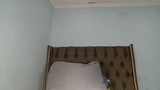 CHOCKYCHOCX2 online show from 12, 12, 2024
