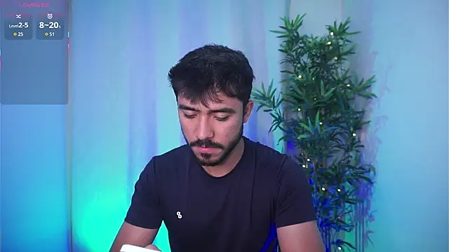 Snapshot of dam0n_fr0st chatting on 14, 11, 2025 dam0n fr0st online show from 14, 11, 2025