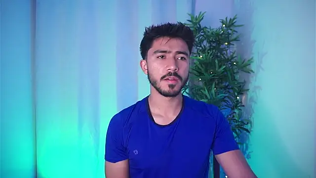 Snapshot of dam0n_fr0st chatting on 24, 11, 2025 dam0n fr0st online show from 24, 11, 2025