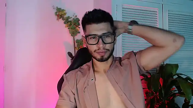 Colby brown03 online show from 23, 9, 2025