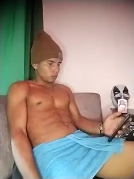 Snapshot of alex_candela chatting on 19, 2, 2025 alex candela online show from 19, 2, 2025