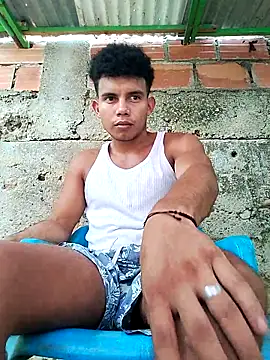 Snapshot of alex_candela chatting on 27, 10, 2025 alex candela online show from 27, 10, 2025