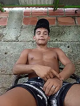 Snapshot of alex_candela chatting on 6, 11, 2025 alex candela online show from 6, 11, 2025