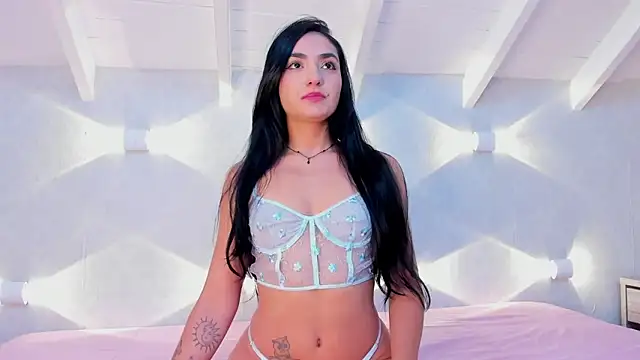 Snapshot of AnnieSofiia chatting on 27, 10, 2025 AnnieSofiia online show from 27, 10, 2025