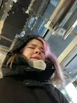 SuzieMurray online show from 27, 12, 2024