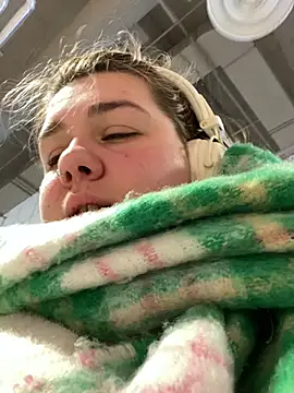 SuzieMurray online show from 21, 2, 2025