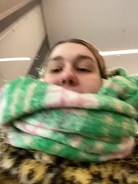 SuzieMurray online show from 20, 3, 2025