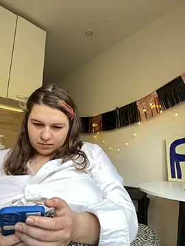 SuzieMurray online show from 7, 10, 2025