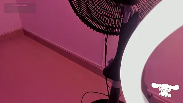 Snapshot of AlexaFoxy18 chatting on 19, 3, 2025 AlexaFoxy18 online show from 19, 3, 2025