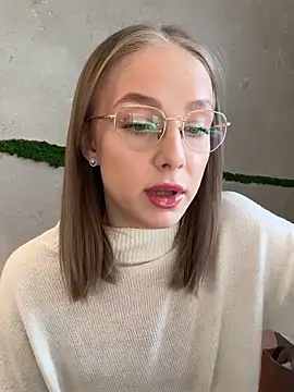 CaseyStar online show from 13, 2, 2025