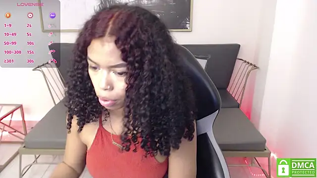 Shenna brunette  online show from 29, 12, 2024