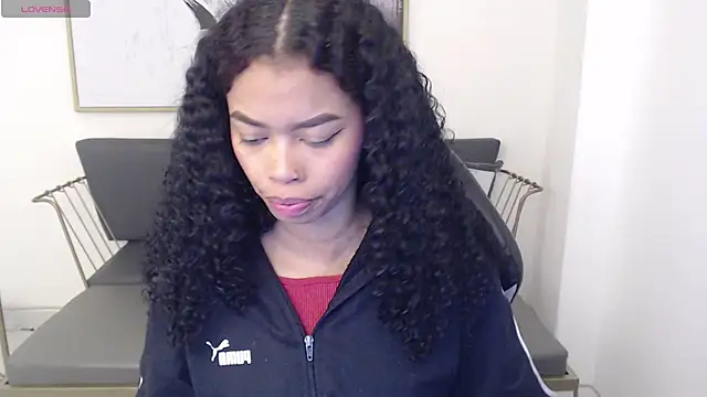 Shenna brunette  online show from 19, 2, 2025