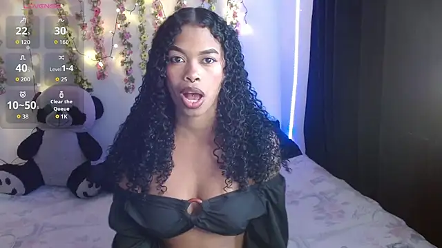 Shenna brunette  online show from 22, 9, 2025