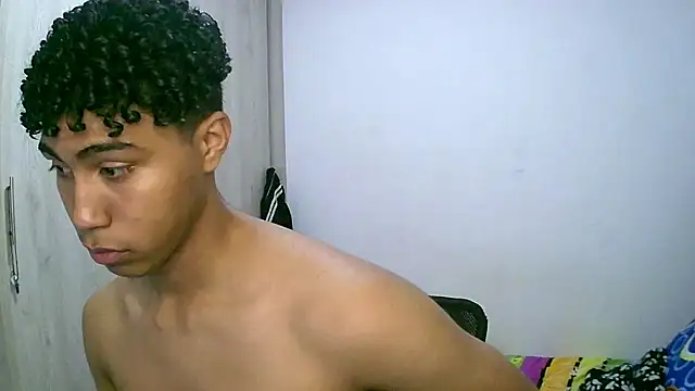 Snapshot of sexy_diamante_ chatting on 7, 11, 2025 sexy diamante online show from 7, 11, 2025