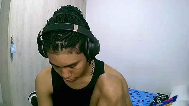 Snapshot of sexy_diamante_ chatting on 21, 11, 2025 sexy diamante online show from 21, 11, 2025