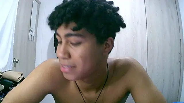 sexy diamante  online show from 2, 2, 2026