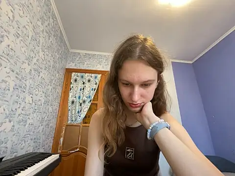 Snapshot of Eva_Angel3 chatting on 13, 6, 2026 Eva Angel3 online show from 13, 6, 2026