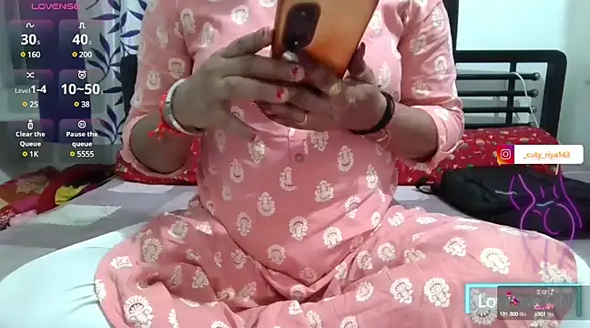 sexy-honey09 online show from 27, 2, 2025