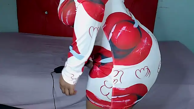 EbonyBentley online show from 27, 10, 2025