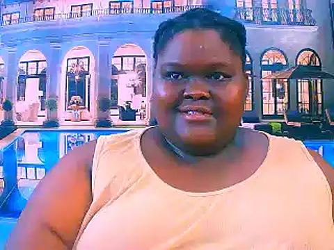 Snapshot of EbonyHotBuns chatting on 29, 6, 2026 EbonyHotBuns online show from 29, 6, 2026