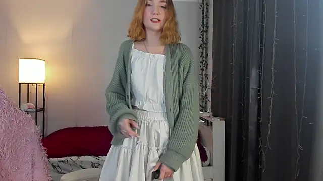 ReddHotPipper online show from 2, 10, 2025