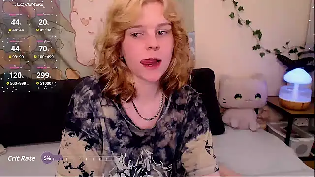 Snapshot of Moona_xx chatting on 23, 4, 2026 Moona xx online show from 23, 4, 2026