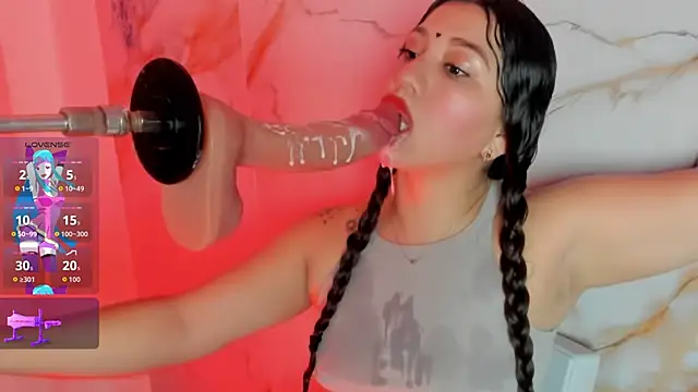 hade cute online show from 17, 4, 2026