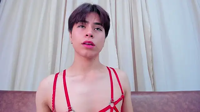 Snapshot of Little_michell chatting on 22, 1, 2025 Little michell online show from 22, 1, 2025