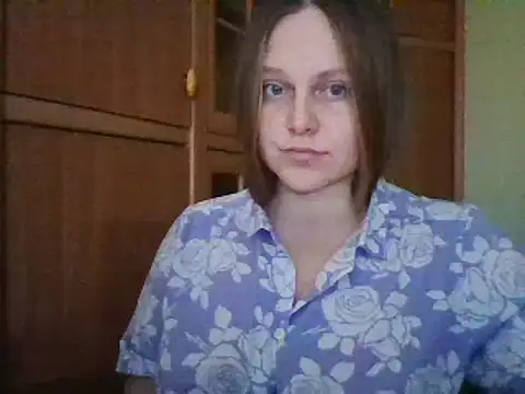 Snapshot of Evasapples chatting on 7, 12, 2024 Evasapples online show from 7, 12, 2024