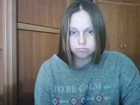 Snapshot of Evasapples chatting on 7, 12, 2024 Evasapples online show from 7, 12, 2024