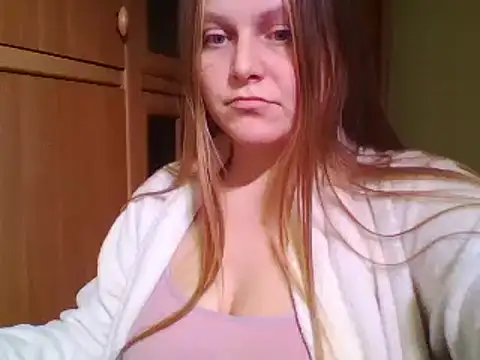 Snapshot of Evasapples chatting on 29, 12, 2024 Evasapples online show from 29, 12, 2024