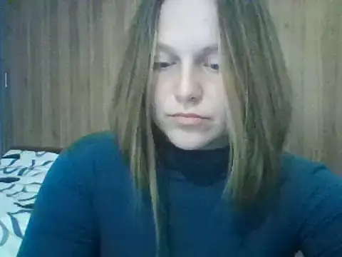 Snapshot of Evasapples chatting on 23, 2, 2025 Evasapples online show from 23, 2, 2025