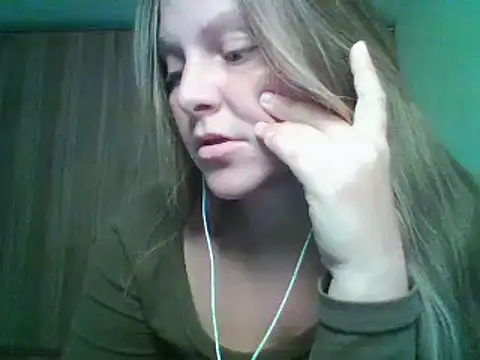 Snapshot of Evasapples chatting on 20, 9, 2025 Evasapples online show from 20, 9, 2025