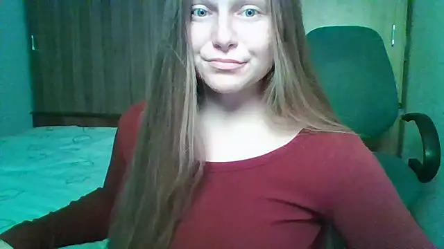 Snapshot of Evasapples chatting on 30, 10, 2025 Evasapples online show from 30, 10, 2025