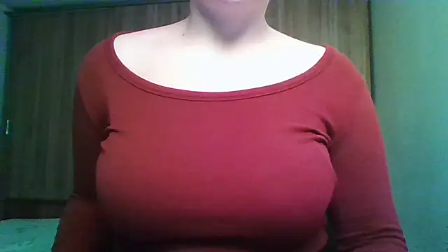 Snapshot of Evasapples chatting on 1, 11, 2025 Evasapples online show from 1, 11, 2025