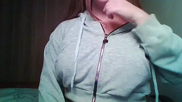 Snapshot of Evasapples chatting on 20, 11, 2025 Evasapples online show from 20, 11, 2025