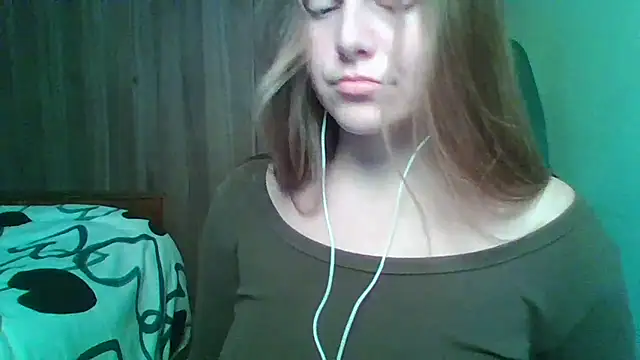 Snapshot of Evasapples chatting on 30, 11, 2025 Evasapples online show from 30, 11, 2025