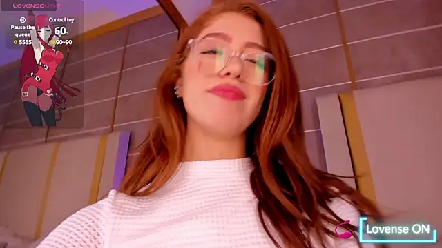 Snapshot of AbigailCarter chatting on 2, 2, 2025 AbigailCarter online show from 2, 2, 2025