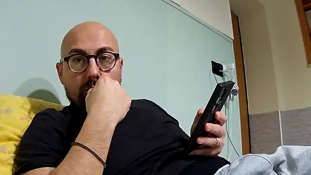 Snapshot of darione_90 chatting on 8, 1, 2025 darione 90 online show from 8, 1, 2025