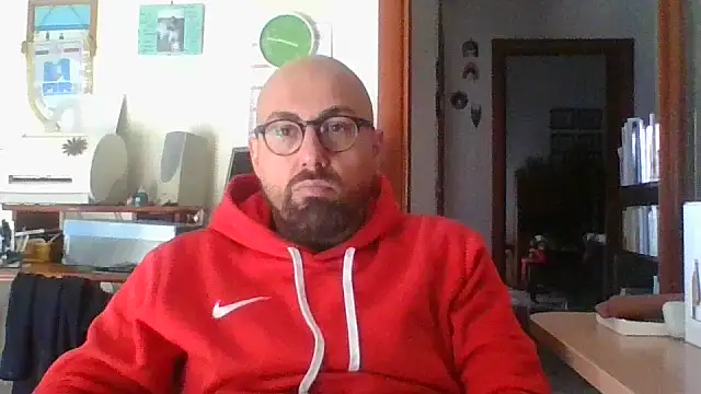 Snapshot of darione_90 chatting on 15, 12, 2025 darione 90 online show from 15, 12, 2025