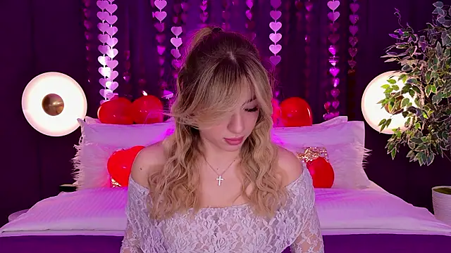 HelenaMorgan online show from 12, 2, 2026