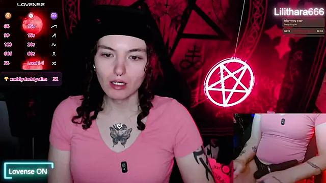 Snapshot of BrandiWRLD_999 chatting on 31, 10, 2025 BrandiWRLD 999 online show from 31, 10, 2025