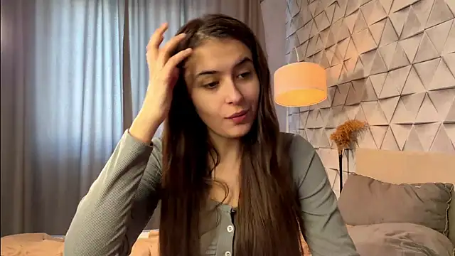 elisa moon online show from 17, 3, 2026