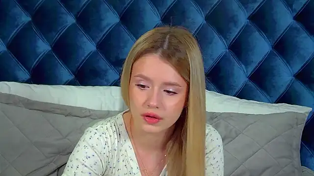 MilanaBalmain online show from 6, 3, 2026